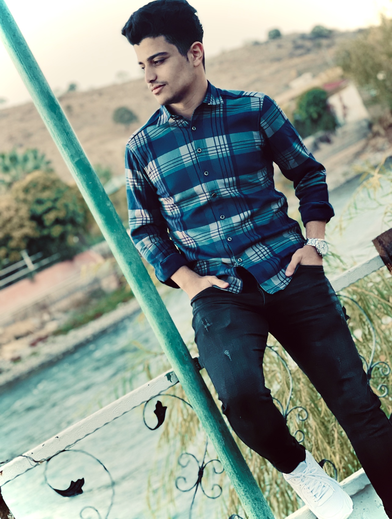 ڕەوا عبداللە